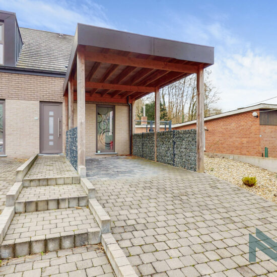 Property Featured Image